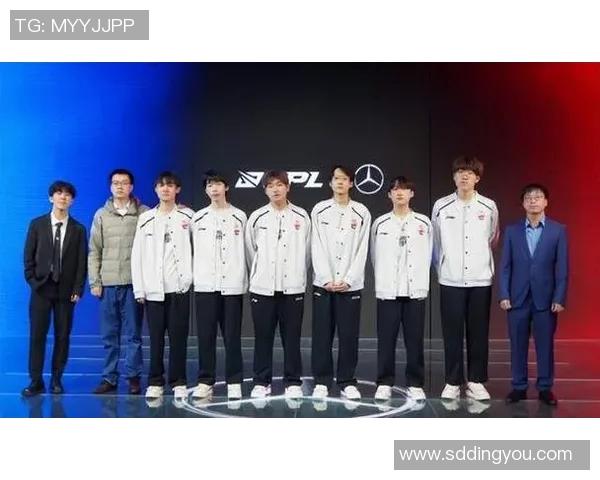 电竞新闻赛后分析BLG与LNG对决中的战术布局与执行细节